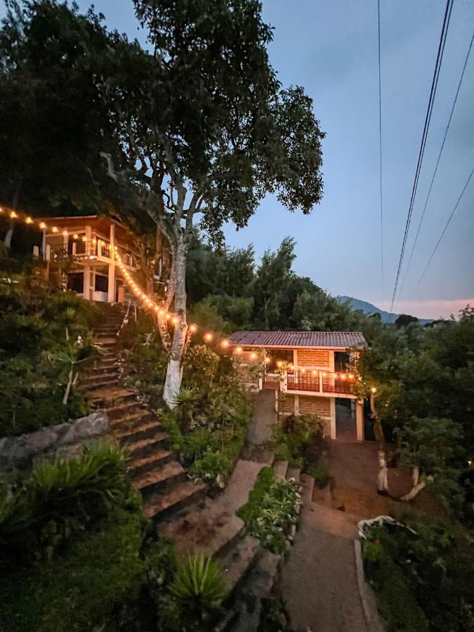 Rancho Fortaleza -Hotel & Spa- San Antonio Palopo ภายนอก รูปภาพ