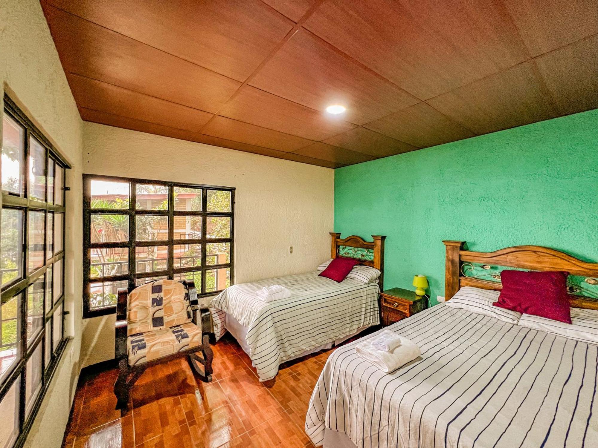 Rancho Fortaleza -Hotel & Spa- San Antonio Palopo ภายนอก รูปภาพ